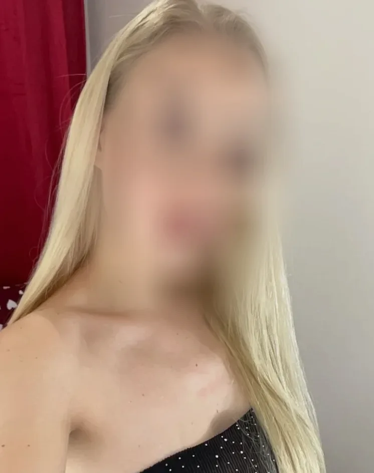 Büsra, 34
